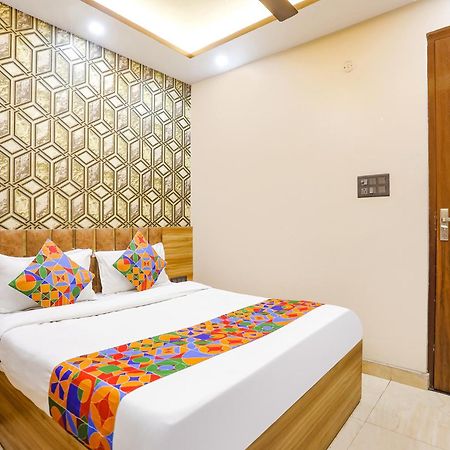 Fabhotel The Palacio Kanpur Ngoại thất bức ảnh